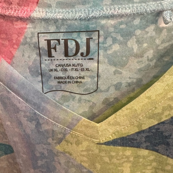 New without tag FDJ top size extra large - Picture 2 of 7